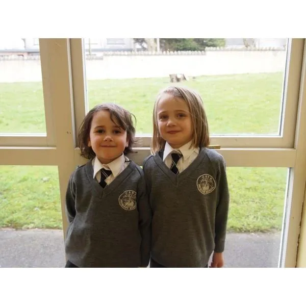 Carr Primary School V-Neck Sweatshirt