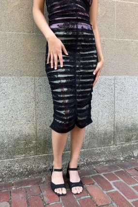 No. 21 - Lace Pencil Skirt: Black
