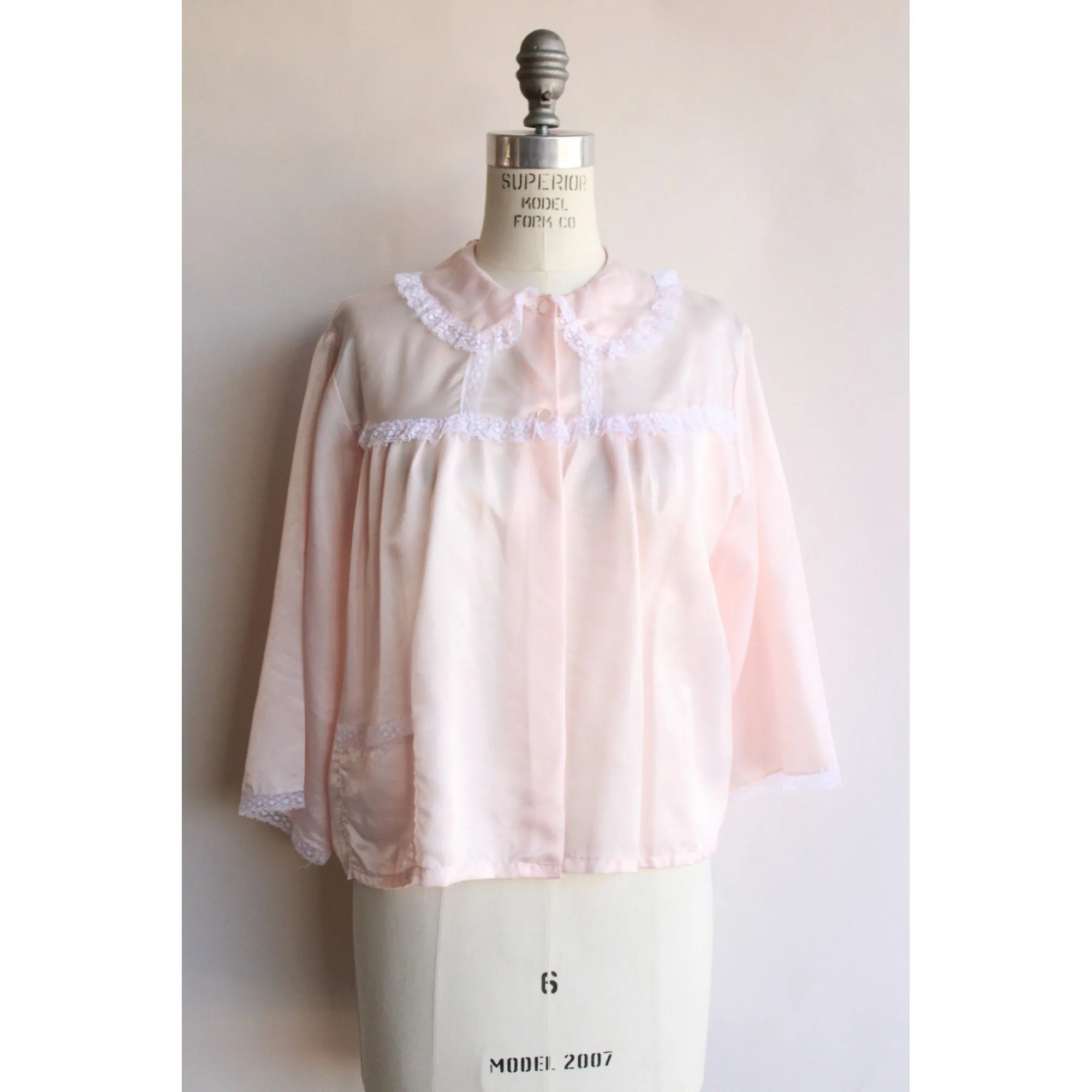 Vintage 1970s 1980s Pink Satin Bed Jacket